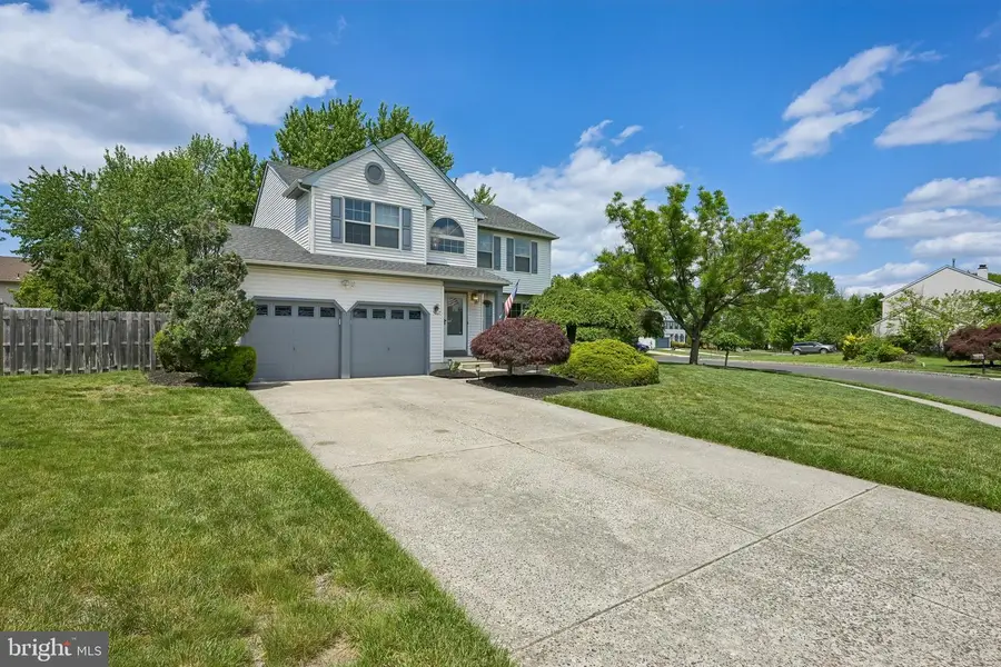 11 Amberfield Dr, Delran, NJ 08075 - #2