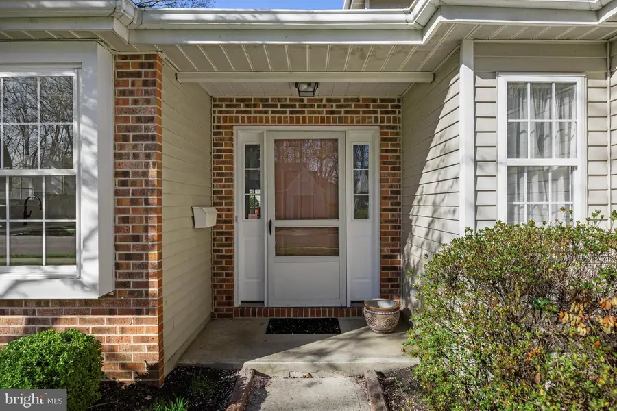 934 Larkspur Pl S, Mount Laurel, NJ 08054 - #3