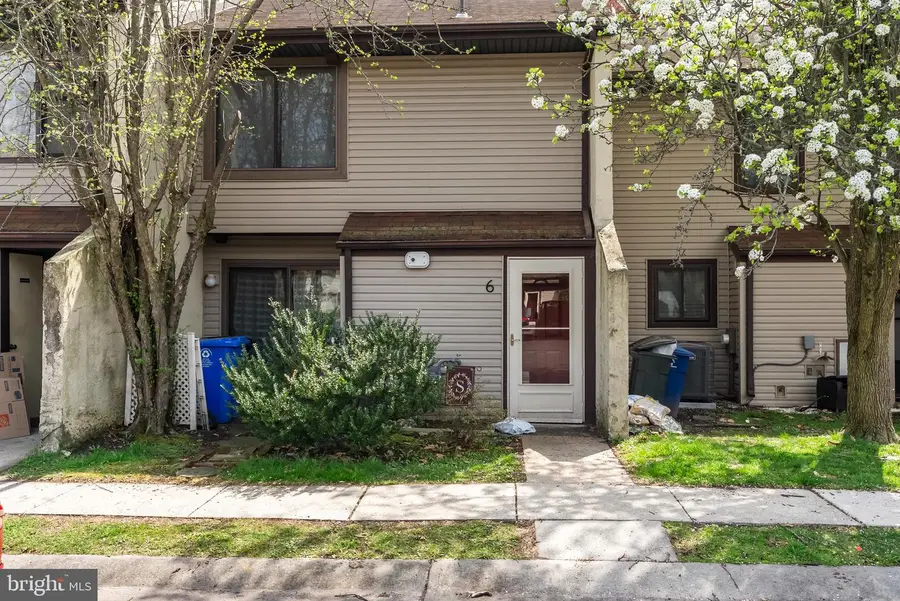 6 W Azalea Ln, Mount Laurel, NJ 08054 - #2