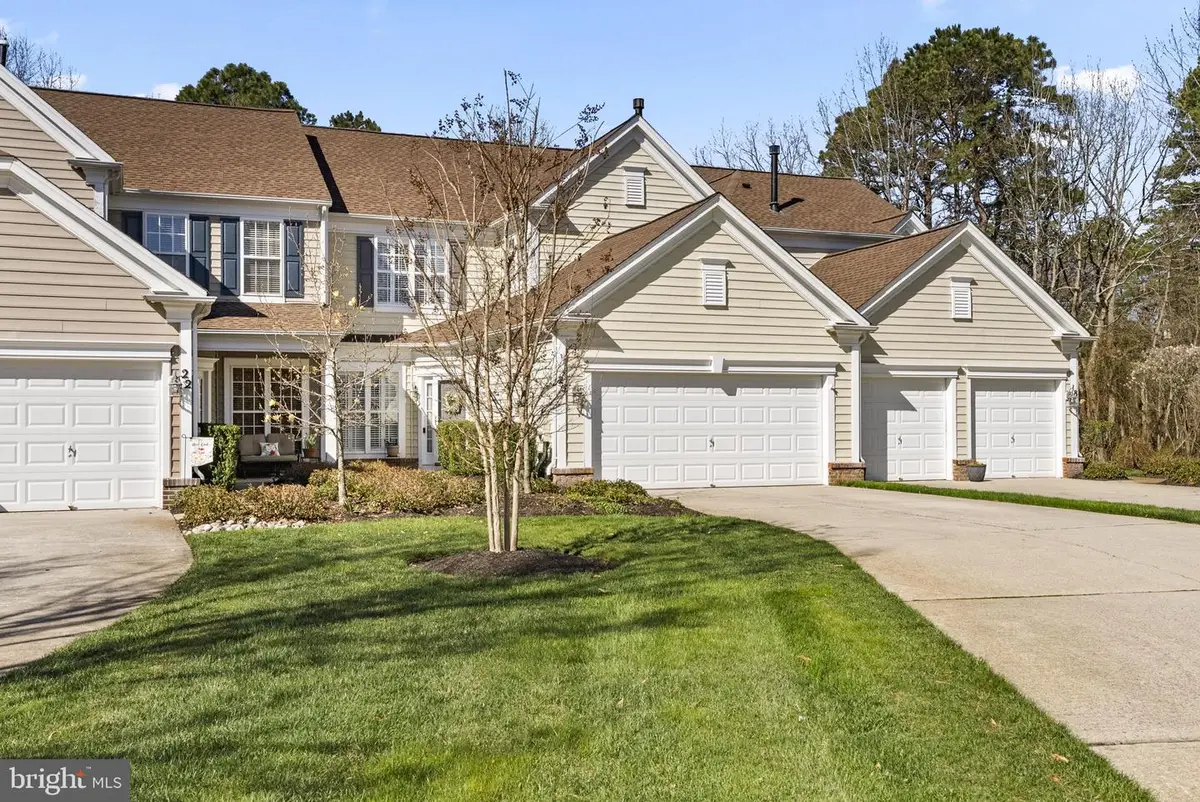 20 Brattleboro Ct, Medford, NJ 08055 - #1