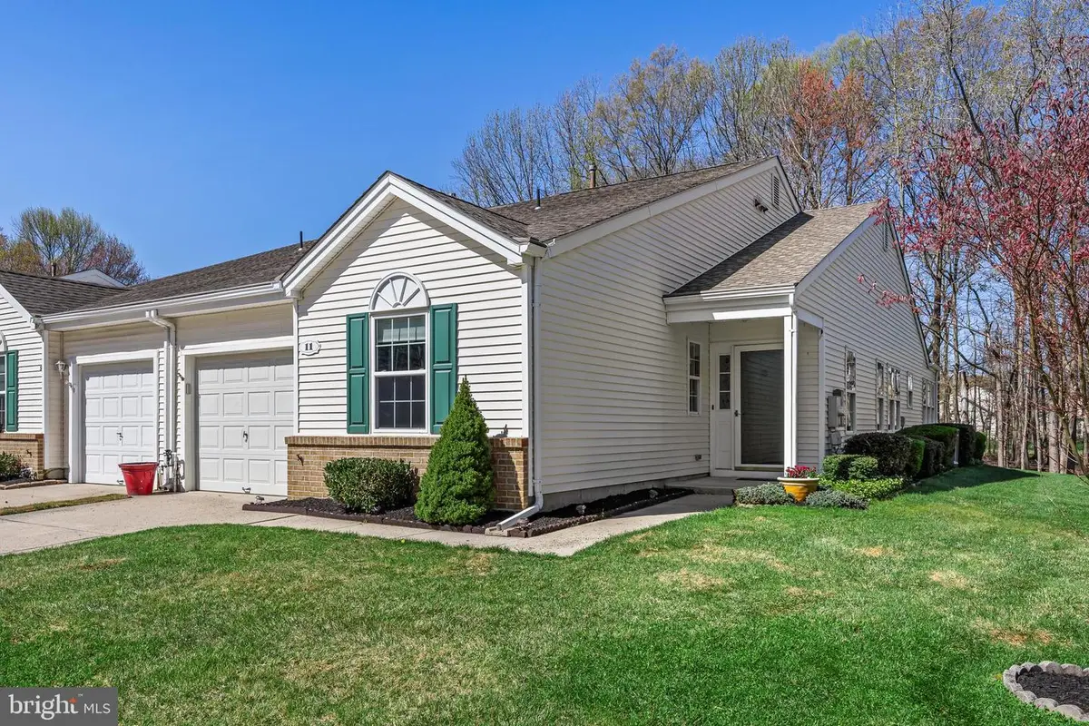 11 Bittersweet Pl, Mount Laurel, NJ 08054 - #1