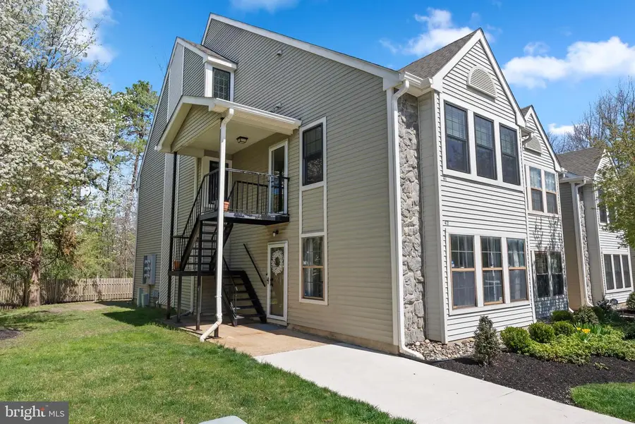 41 Chelmsford Ct, Marlton, NJ 08053 - #2