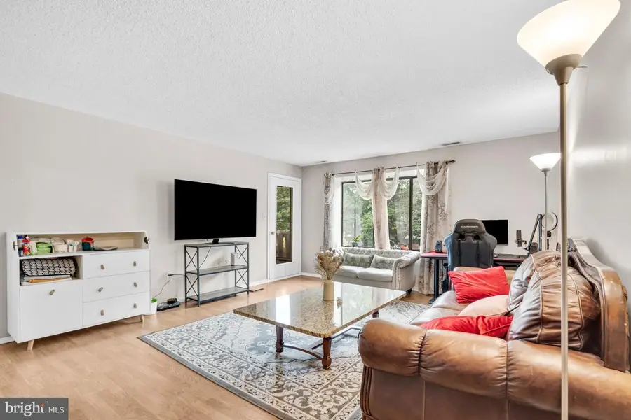 4610-b Aberdeen Dr, Mount Laurel, NJ 08054 - #3