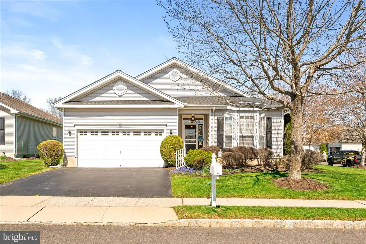 25 Chamber Ln, Columbus, NJ 08022 - #1