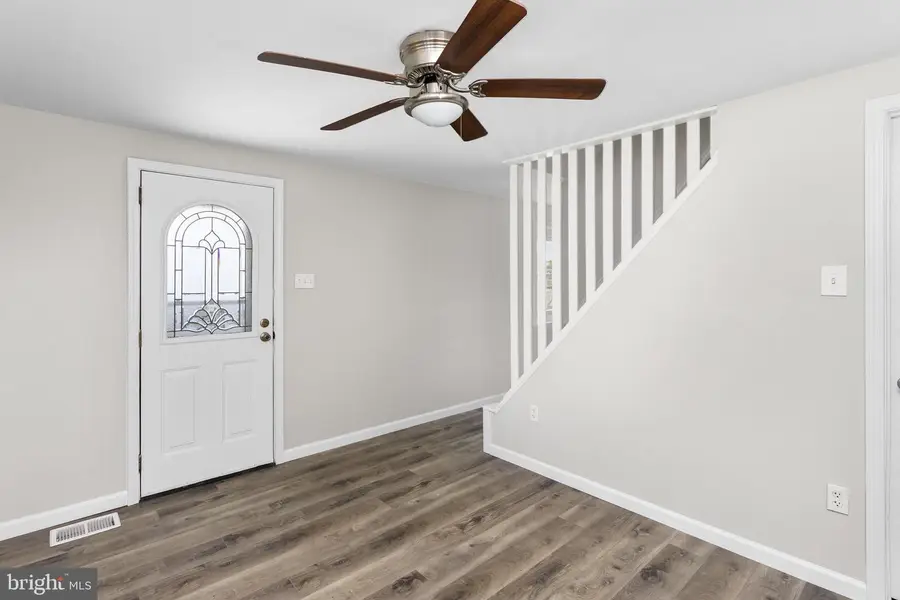 418 Hulme St, Burlington, NJ 08016 - #3