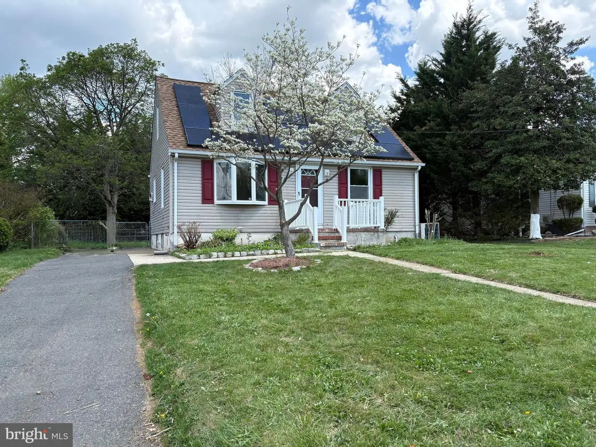 9 Butts Ave, Bordentown, NJ 08505 - #1