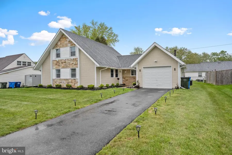 21 Gramercy Ln, Willingboro, NJ 08046 - #2