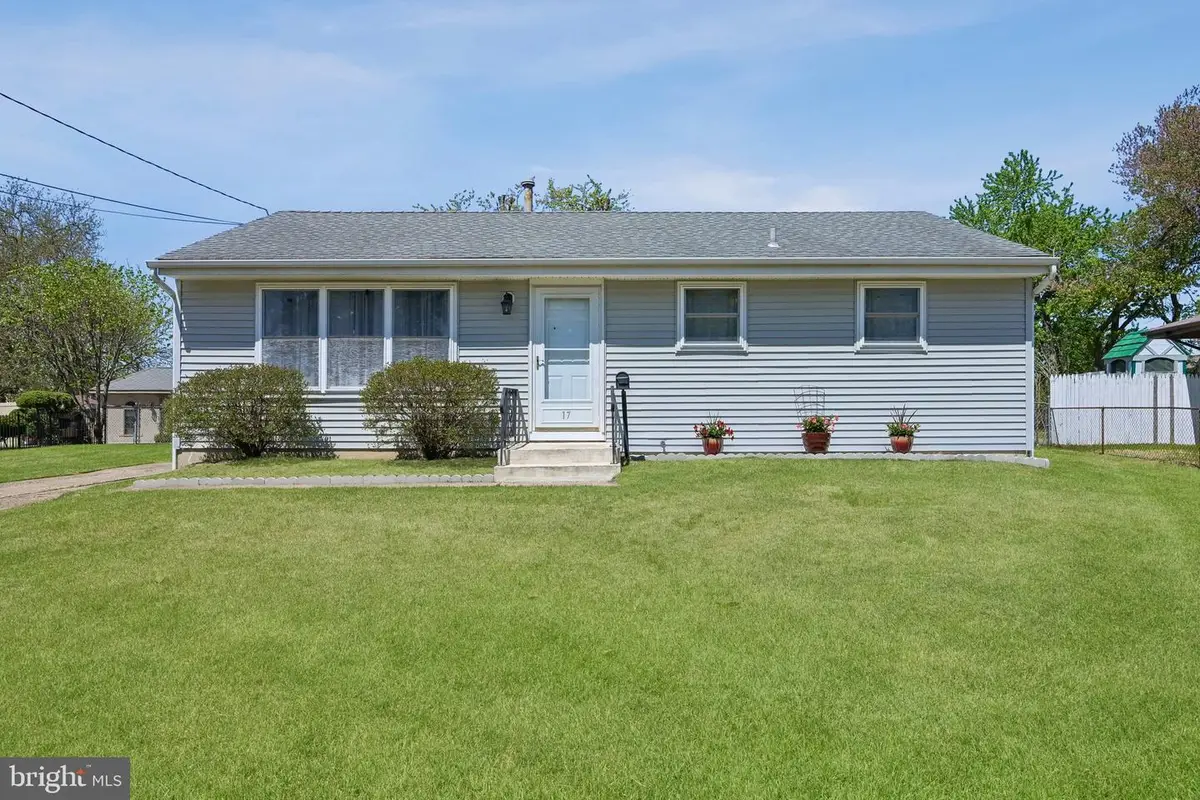17 Lambeth Rd, Burlington, NJ 08016 - #1