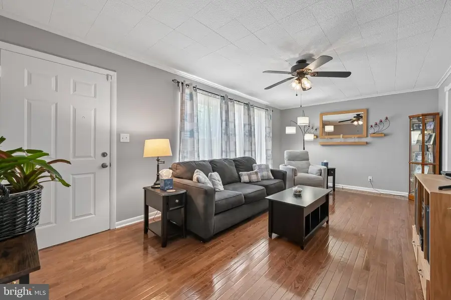 17 Lambeth Rd, Burlington, NJ 08016 - #3