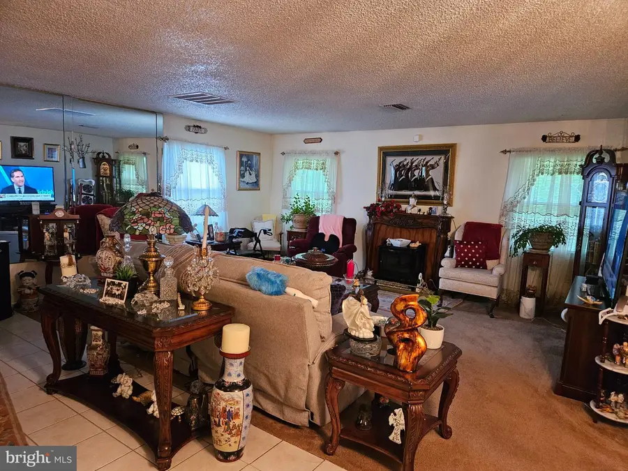 35 Pickwick Ln, Willingboro, NJ 08046 - #3