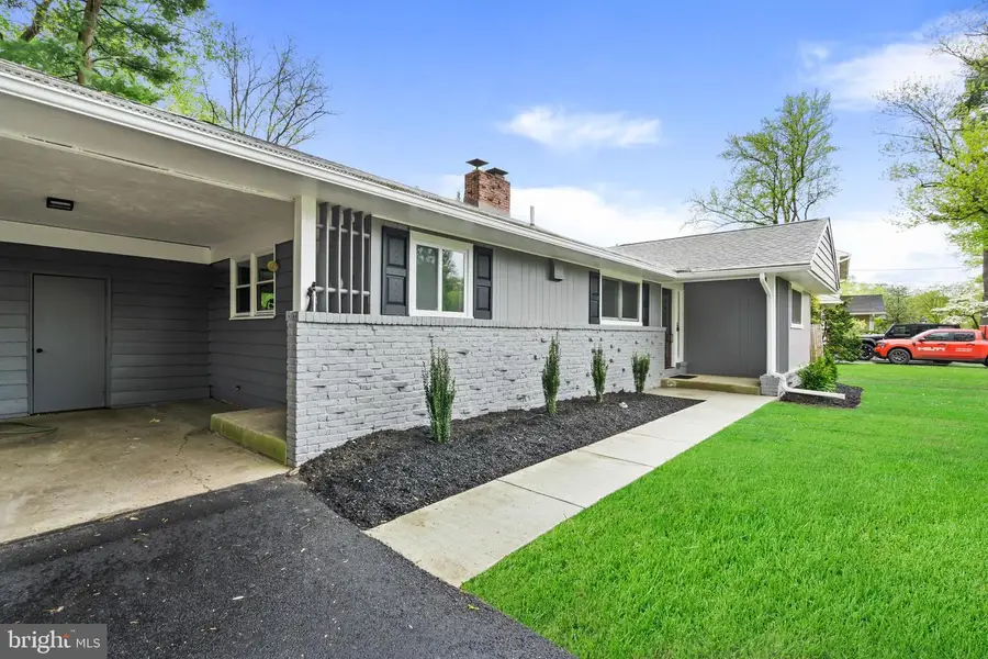 308 Kenwood Dr, Moorestown, NJ 08057 - #3