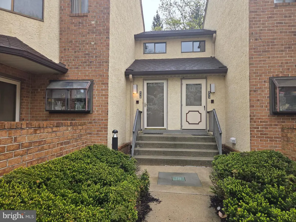 210 Augusta, Mount Laurel, NJ 08054 - #1