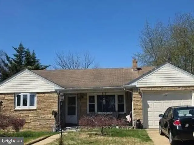 774 Charles St, Burlington, NJ 08016 - #1