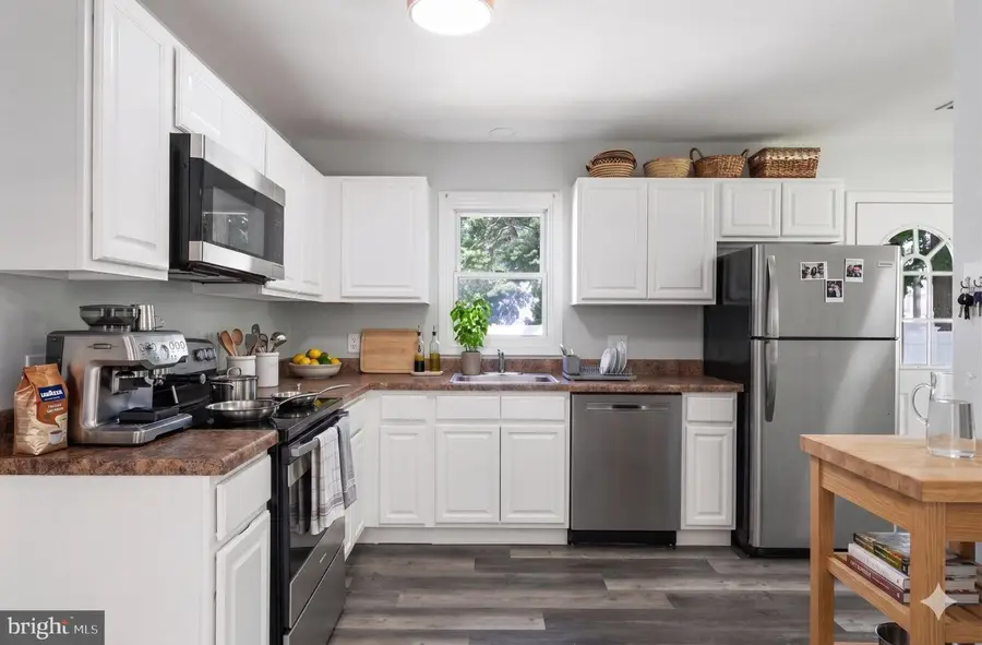 717 S Snowden Ave, Cinnaminson, NJ 08077 - #2