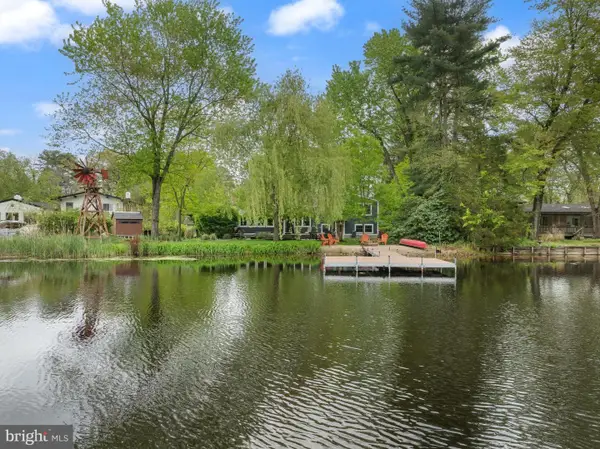 32 Oakwood Dr, MEDFORD, NJ 08055
