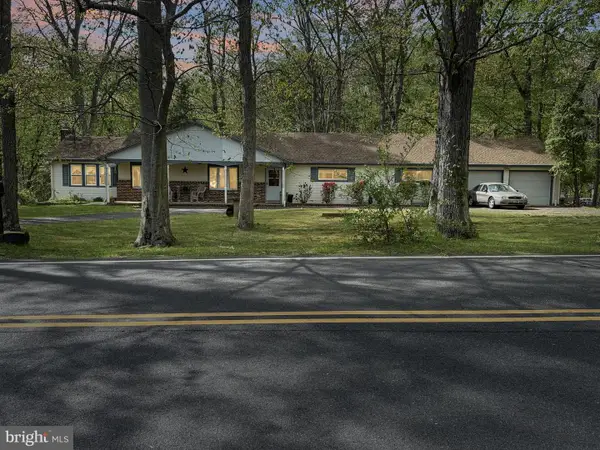 230 Burrs Rd, BURLINGTON, NJ 08016