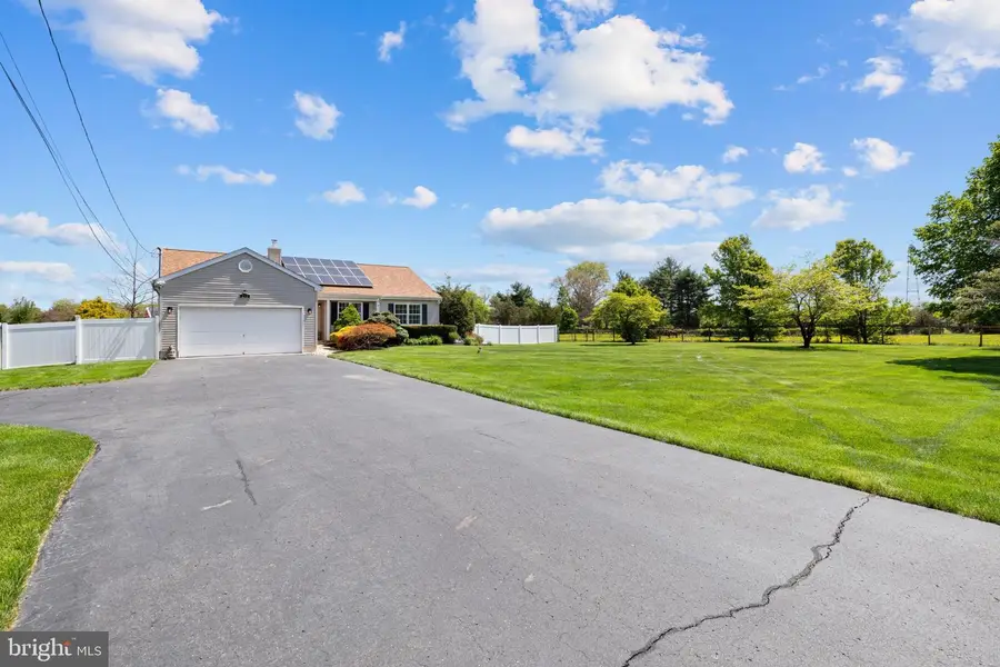 252 Eayrestown Rd, Southampton, NJ 08088 - #3