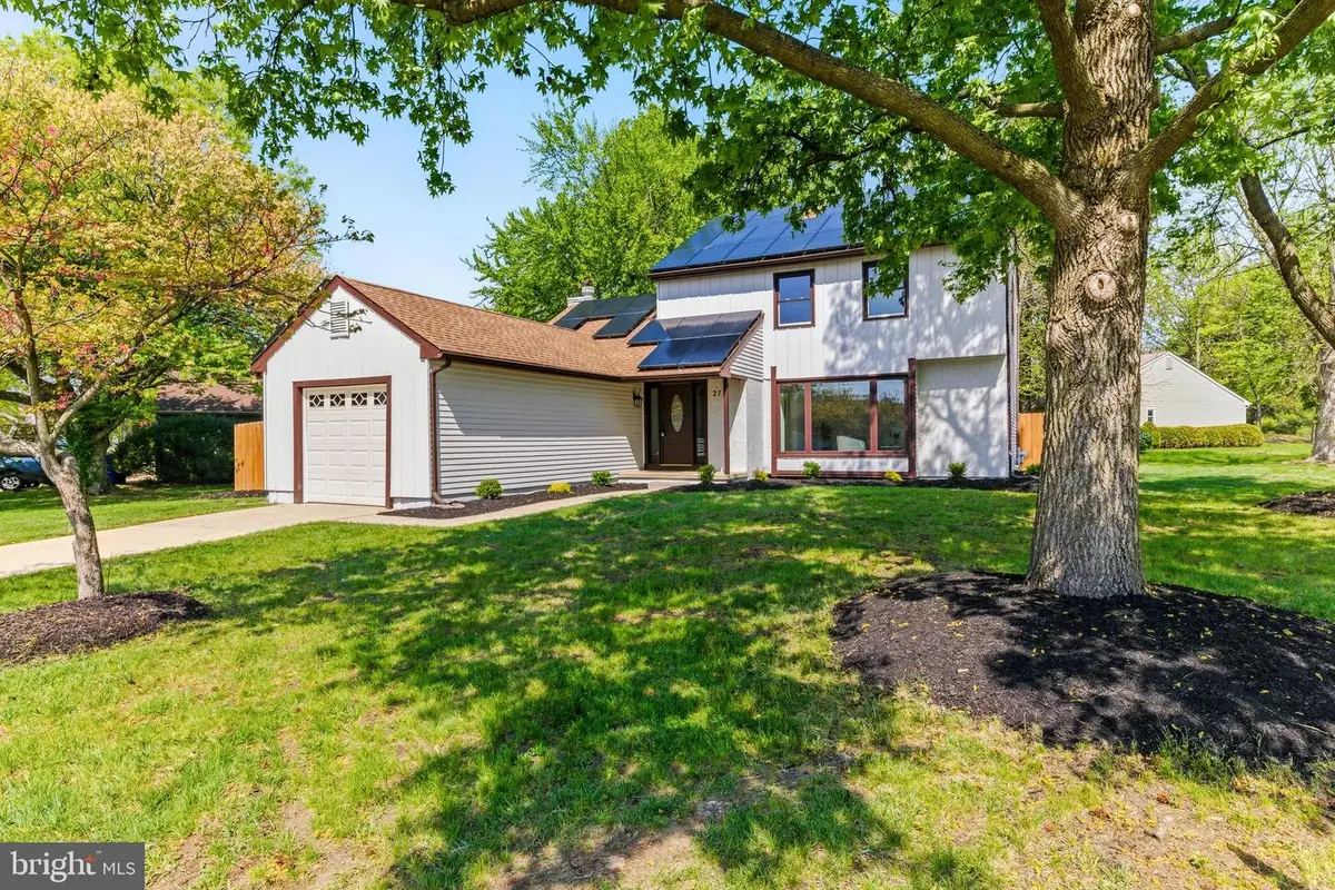 27 Gardenia Dr, Mount Laurel, NJ 08054 - #1