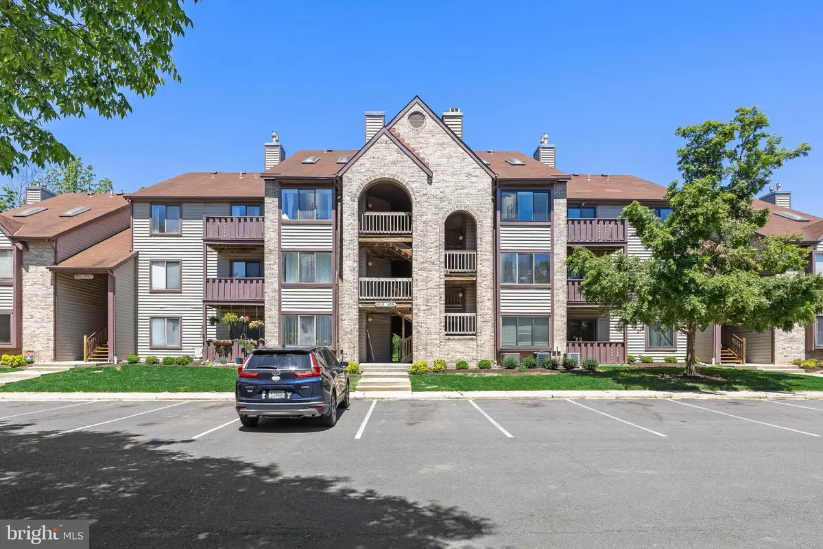 4214-c Aberdeen Dr, Mount Laurel, NJ 08054 - #1
