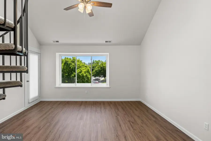 4214-c Aberdeen Dr, Mount Laurel, NJ 08054 - #3