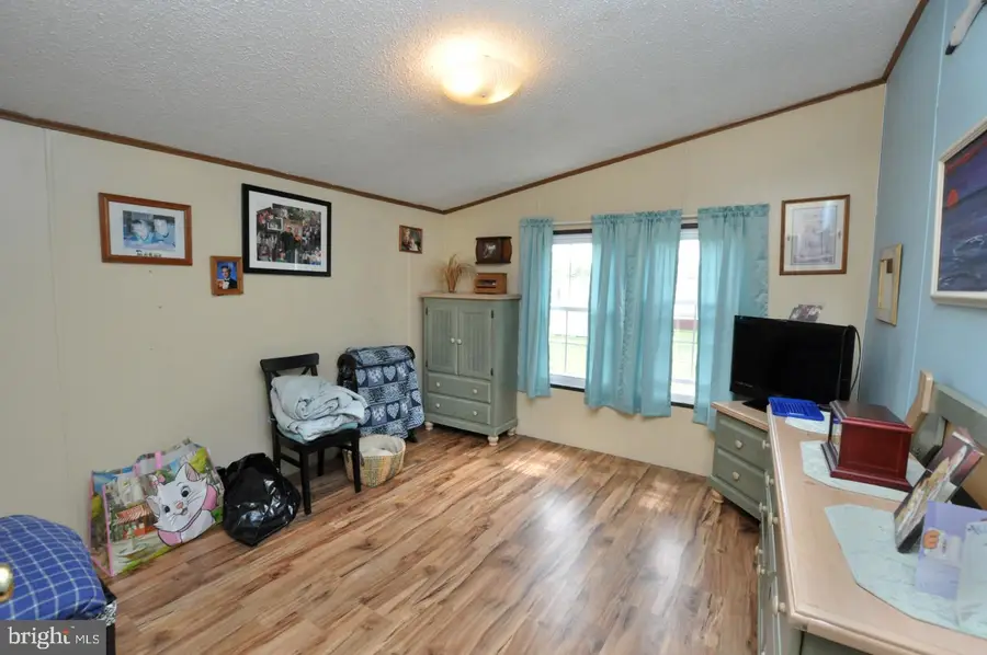 872 Woodchuck Dr, Mount Laurel, NJ 08054 - #3