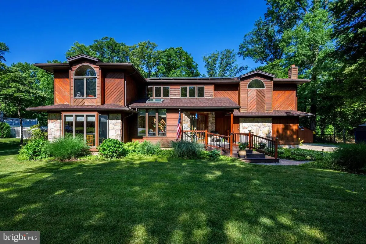 2016 Wall Ave, Burlington, NJ 08016 - #1