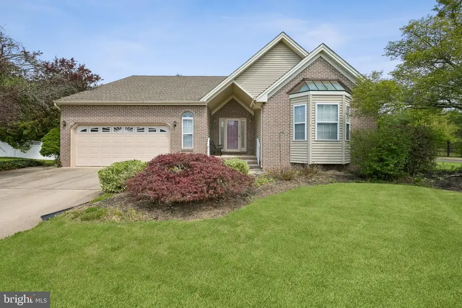 2 Vincent Dr, Burlington, NJ 08016 - #2