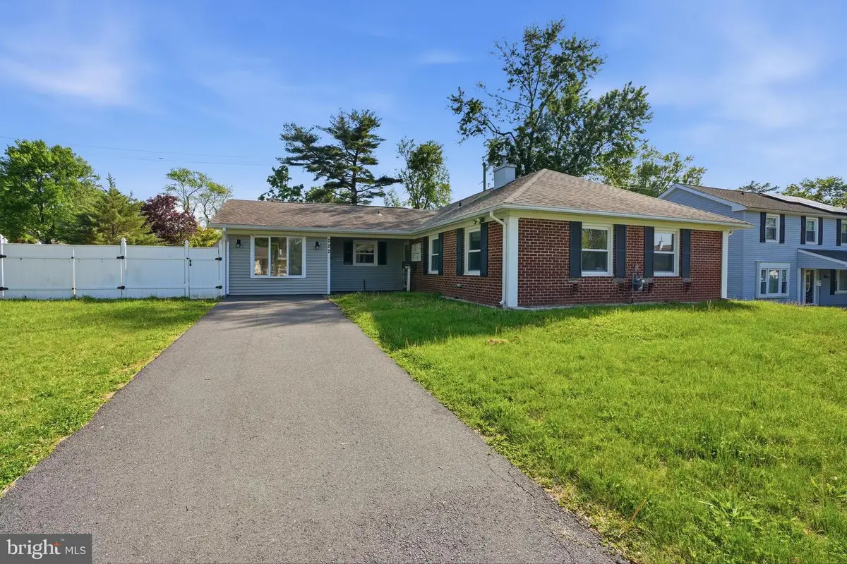 222 Pageant Ln, Willingboro, NJ 08046 - #1