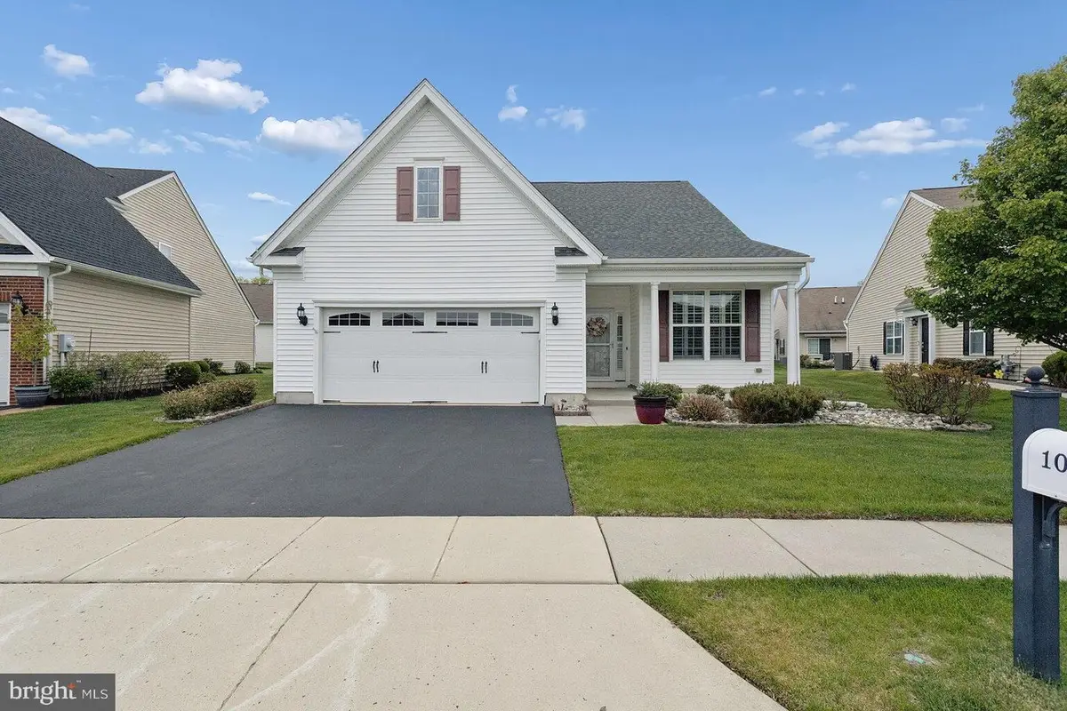 10 Montclaire Rd, Medford, NJ 08055 - #1