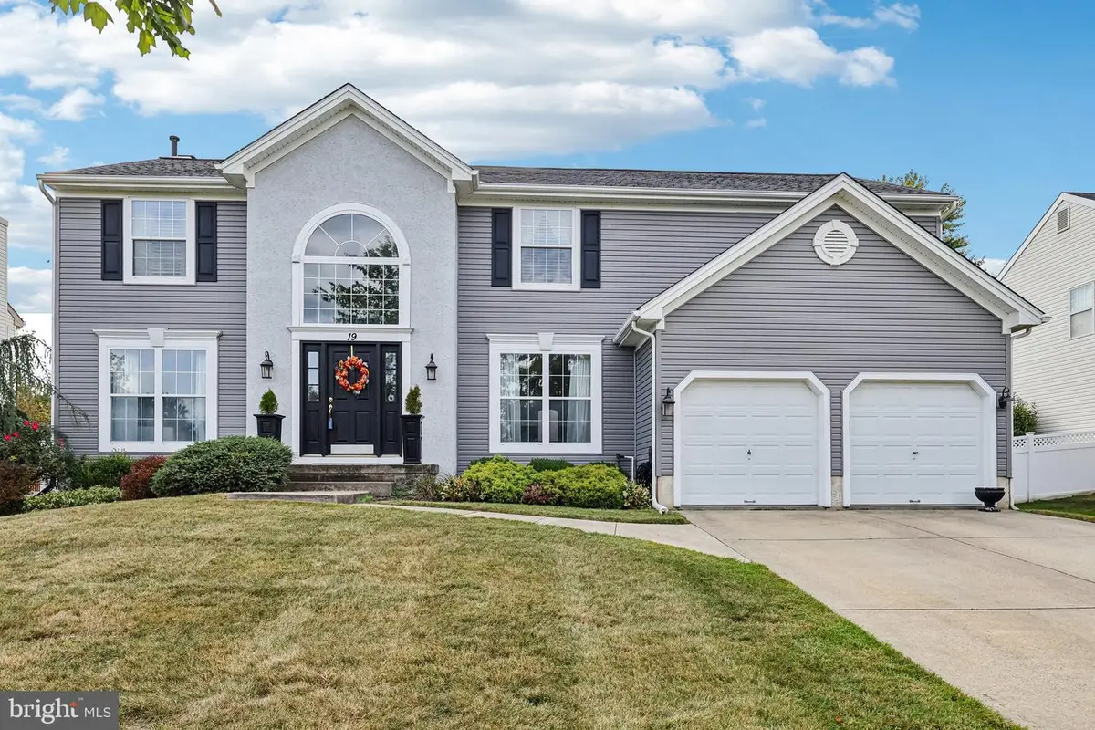19 Annapolis Dr, Marlton, NJ 08053 - #1