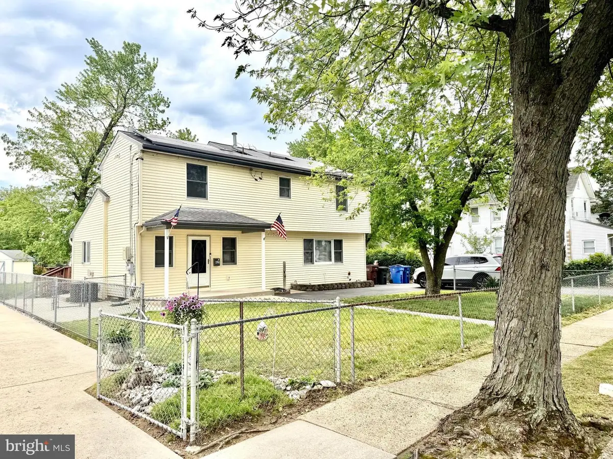 280 Progress St, Riverside, NJ 08075 - #1