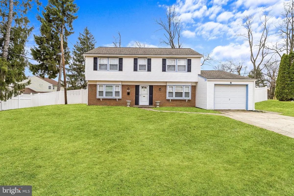 8 Hawkins Ln, Willingboro, NJ 08046 - #1