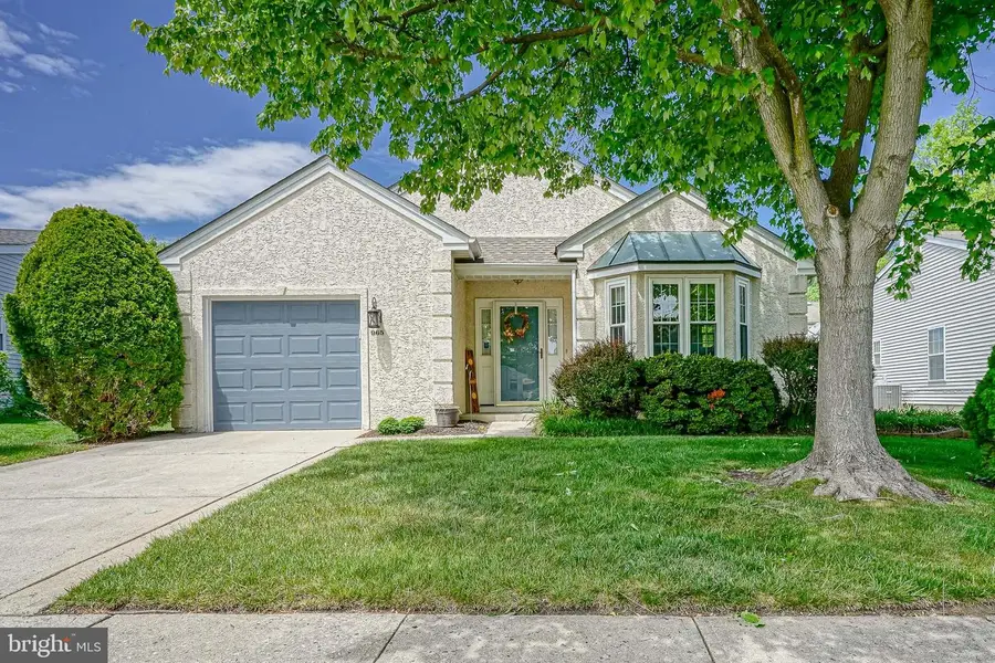 965 Larkspur Pl N, Mount Laurel, NJ 08054 - #2