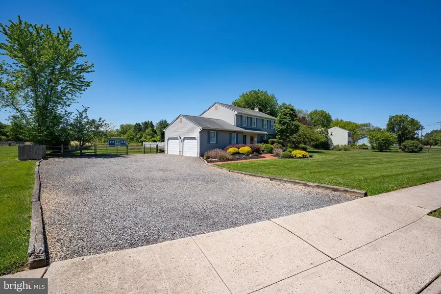 935 N Island Rd, Columbus, NJ 08022 - #3