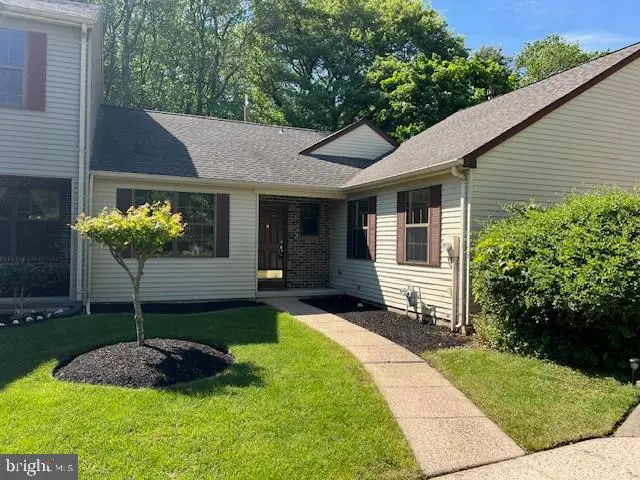 34 Bretshire Ct, Medford, NJ 08055 - #1