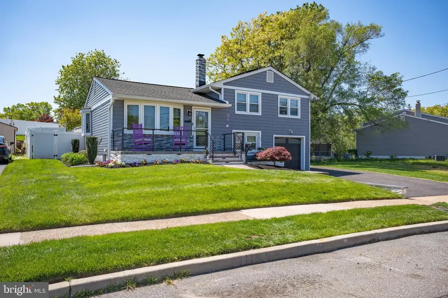 202 Hendrickson, Edgewater Park, NJ 08010 - #2
