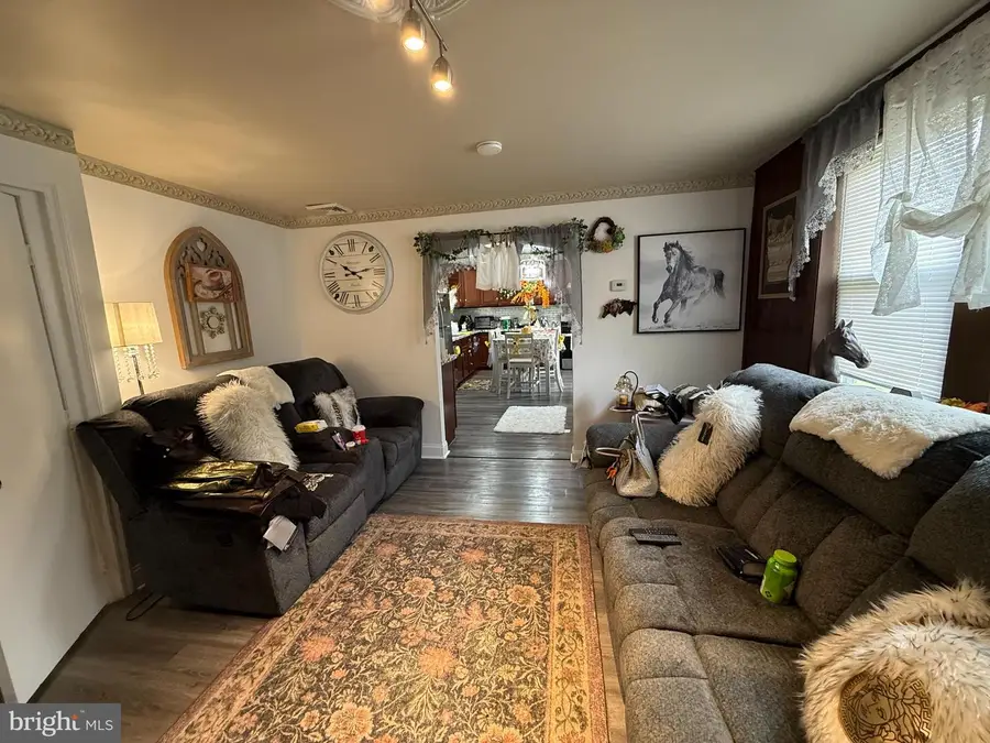 305 Lincoln Ave, Maple Shade, NJ 08052 - #2
