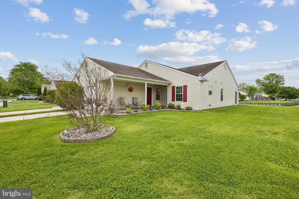 14 W Berwin Way, Mount Laurel, NJ 08054 - #1