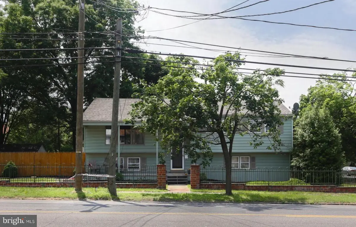 1200 High, Burlington, NJ 08016 - #1