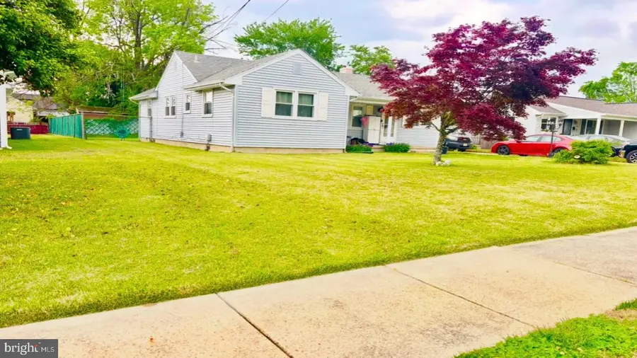 637 Polk St, Riverside, NJ 08075 - #2