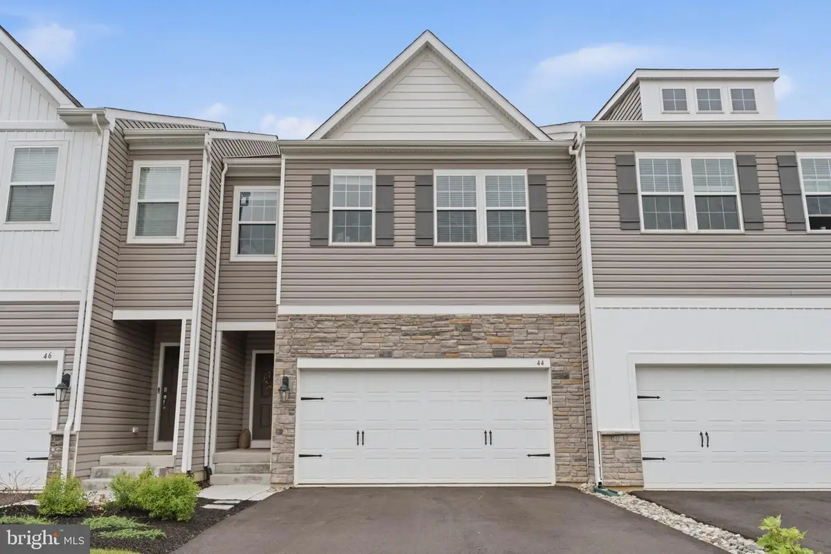 44 Marion Ave, Bordentown, NJ 08505 - #1
