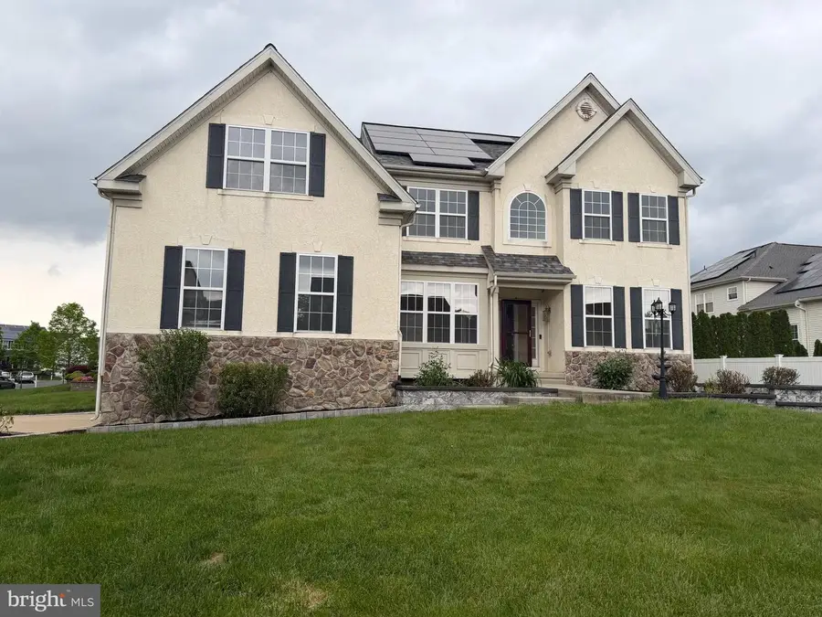 6 Gateswood Ct, Bordentown, NJ 08505 - #2