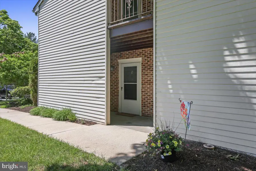 9 Village Ct, Mount Laurel, NJ 08054 - #2