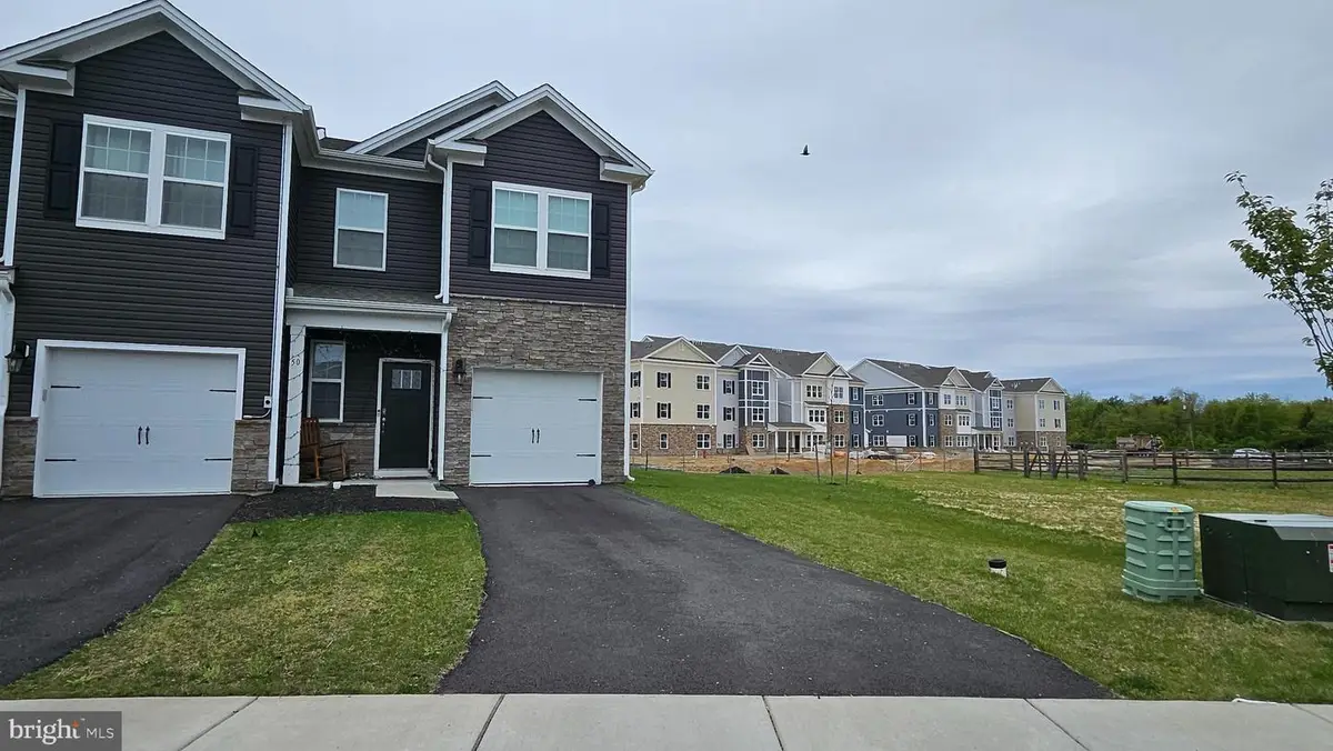 50 Peregrine Way, Burlington, NJ 08016 - #1