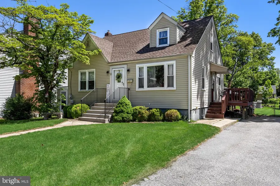 13 Stiles Ave, Maple Shade, NJ 08052 - #2