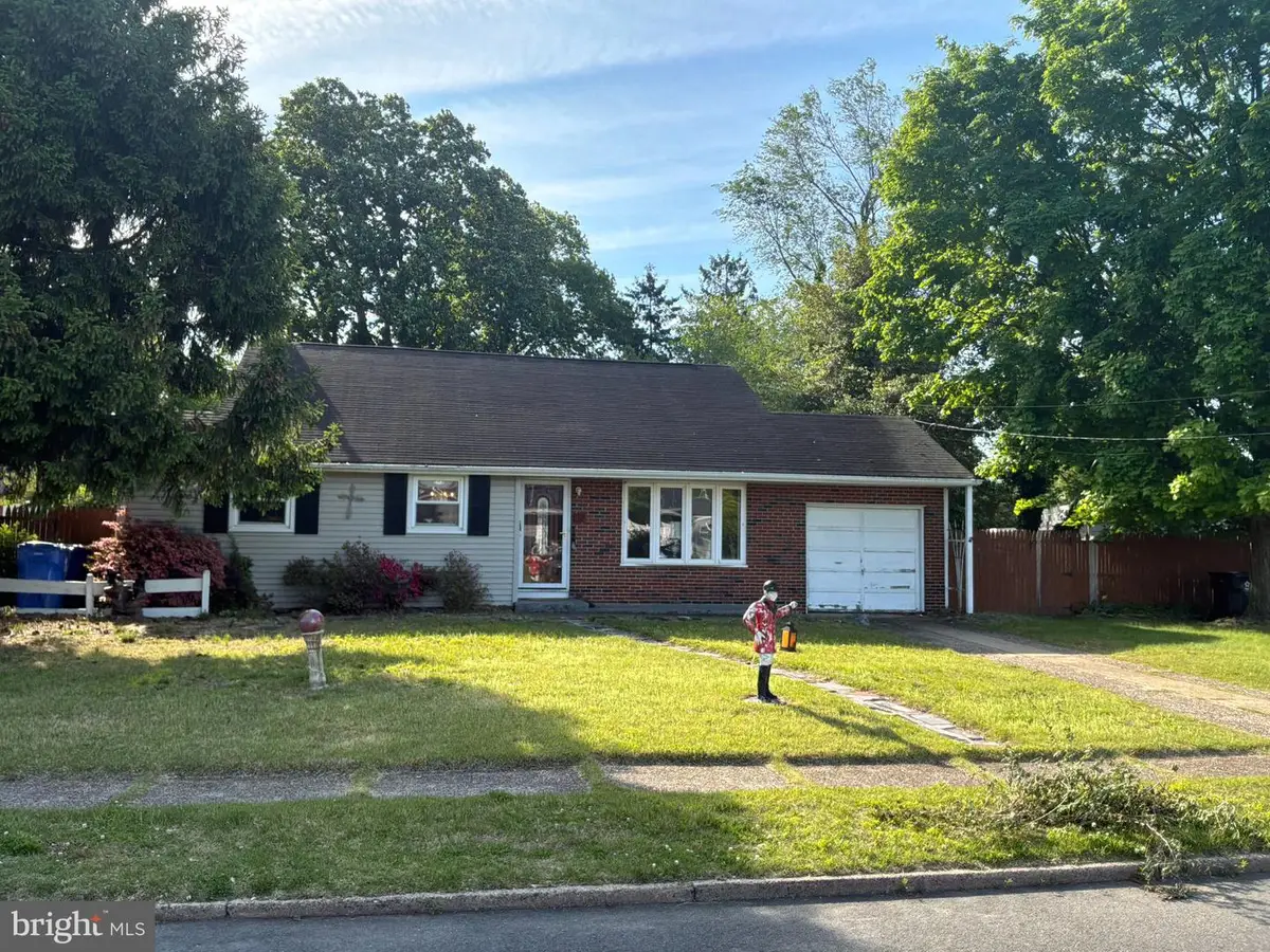 812 Colby Ave, Delran, NJ 08075 - #1