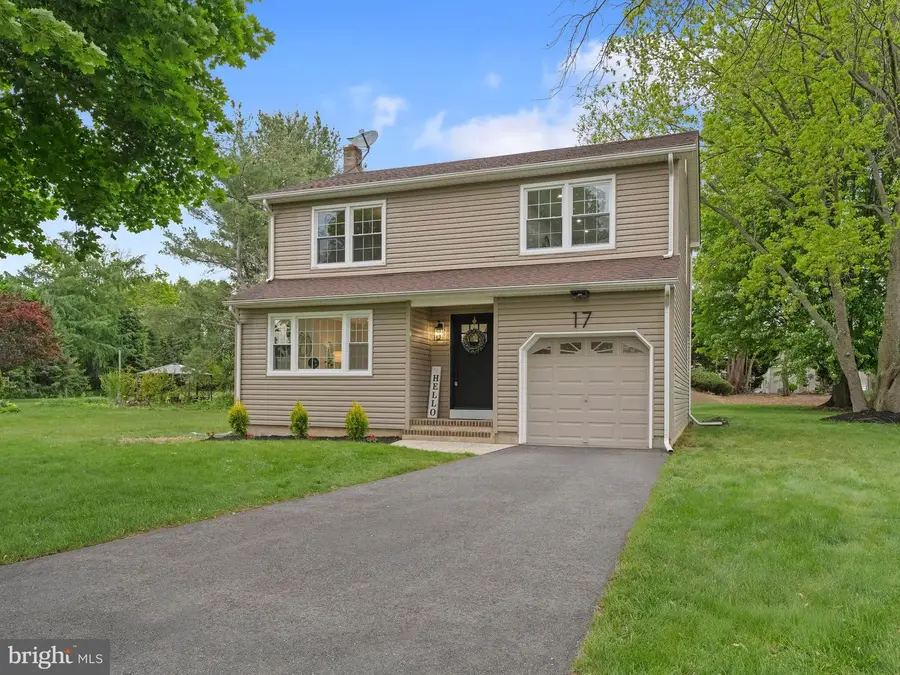 17 Carty Dr, Bordentown, NJ 08505 - #2