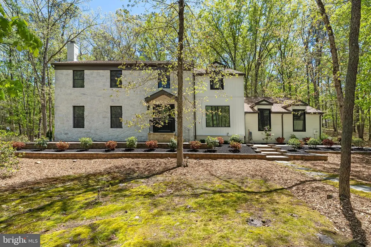 1 Dickson Dr, Medford, NJ 08055 - #1