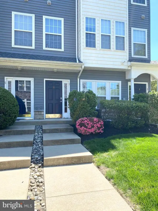1 Fawn Ct, DELANCO, NJ 08075