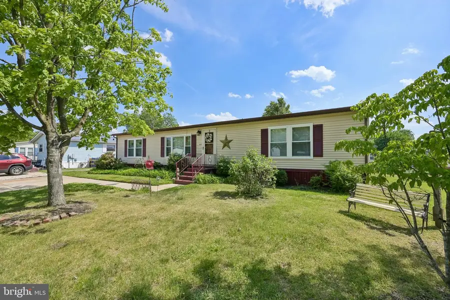 874 Woodchuck Dr, Mount Laurel, NJ 08054 - #2
